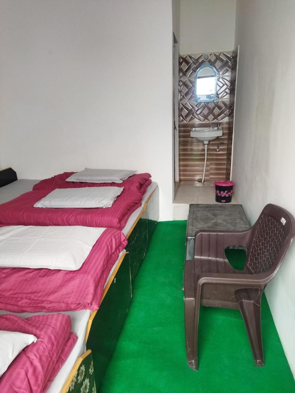 Hotel Narayana Residency Gupta Kashi Екстер'єр фото